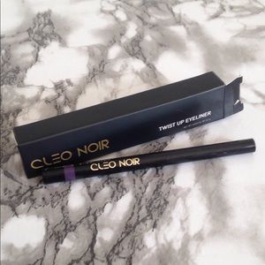 Cleo Noir Twist Up Eyeliner Purple